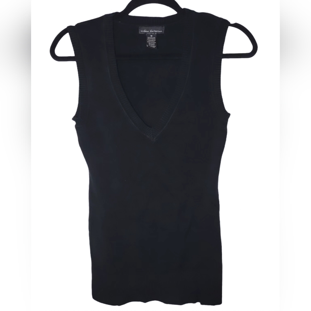 URBAN BEHAVIOR - Size M Solid Black Vintage Retro Style Sleeveless Sweater Vest